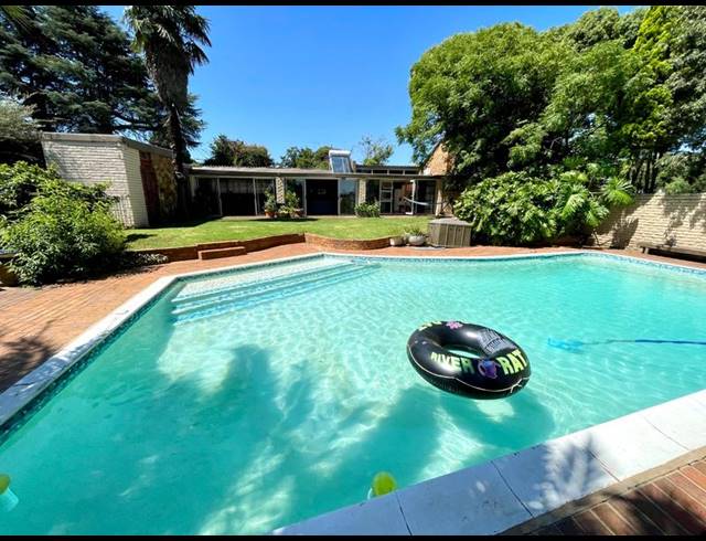 5 BEDROOM HOUSE FOR SALE IN MONUMENT